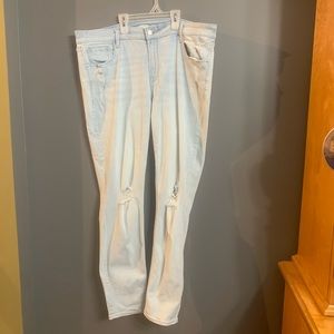 Women’s Old Navy Skinny Jeans!